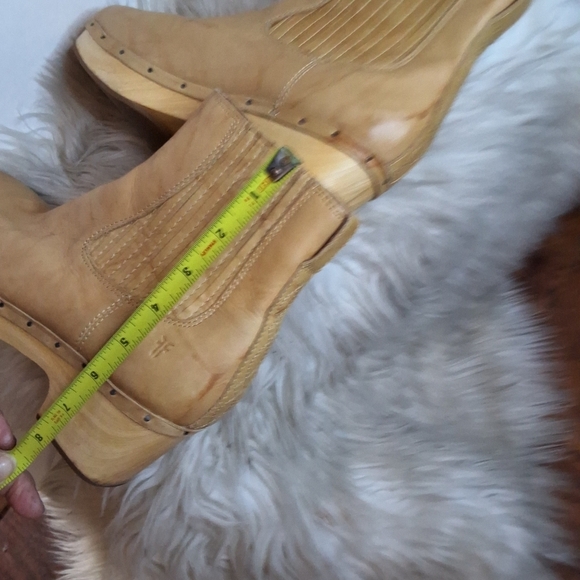 Frye Natural Leather Clog Boots 8 - Picture 8 of 14
